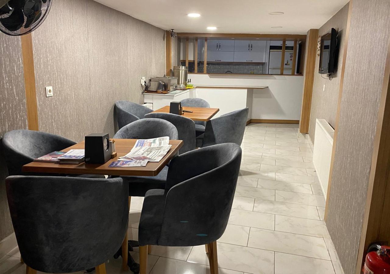 Hotel Altug 伊斯帕尔塔 外观 照片