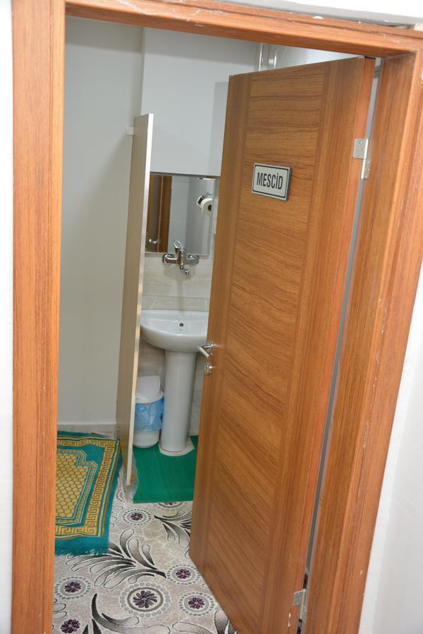 Hotel Altug 伊斯帕尔塔 外观 照片
